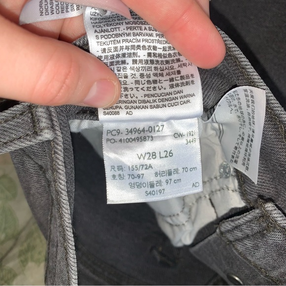 Levi Wedgie Straight Denim Jean Size 28 - Picture 12 of 12